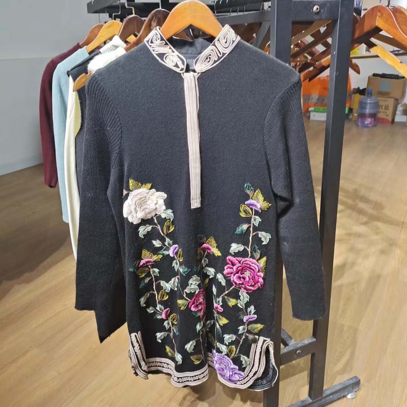 Wholesale Bulk Mixed Used Clothes Coats Pants Winter 2nd Hand Clothing Stock