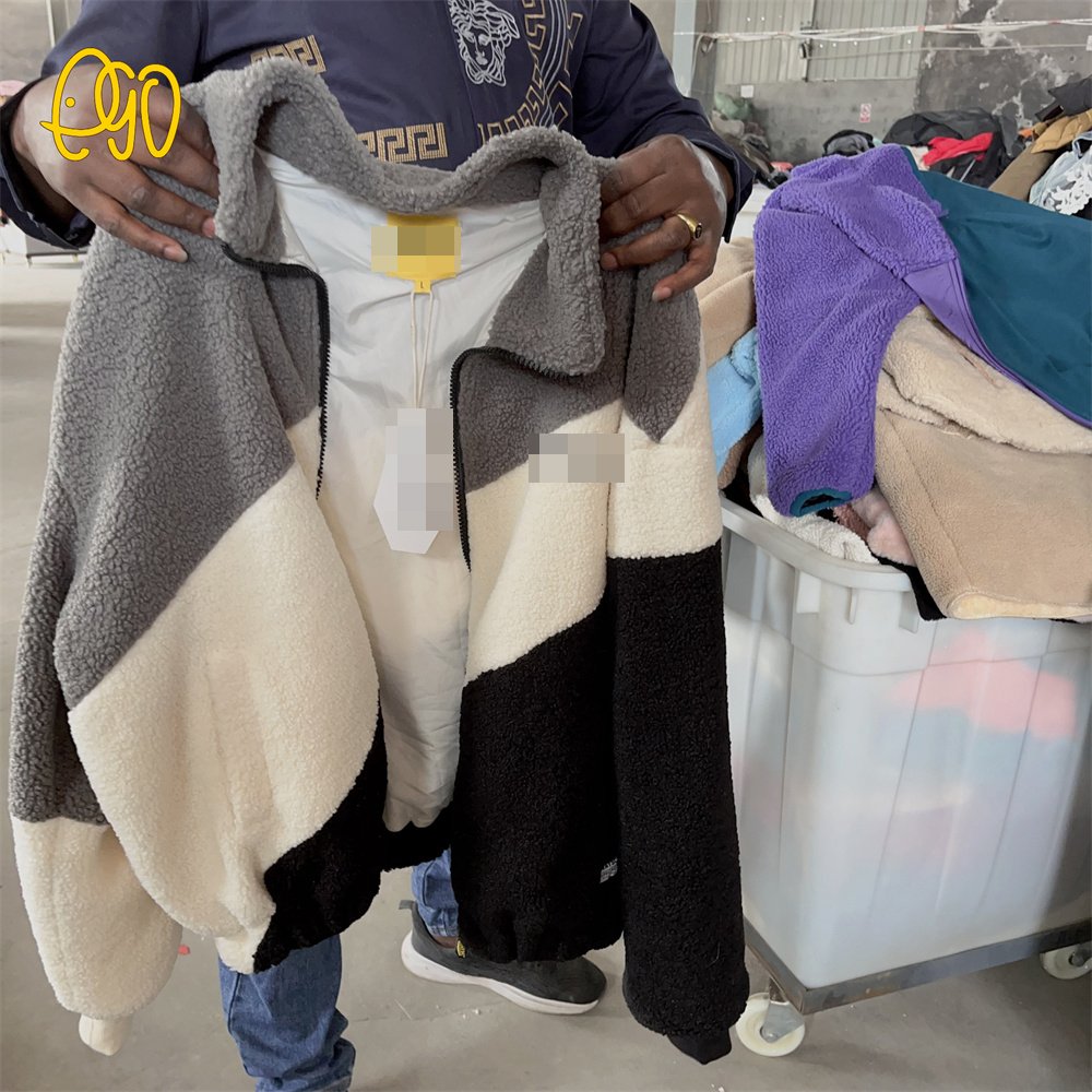 Factory Wholesale Used Warm Velvet Jacket Second Plush Cotton Fashions Jacket In Bales Used Winter Clothes