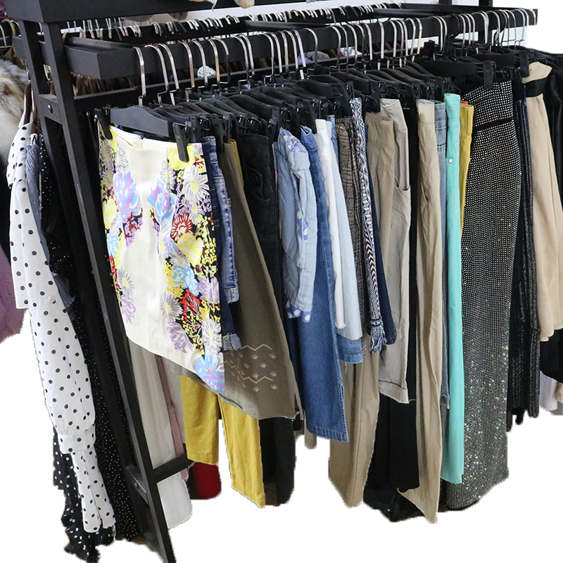 Used Clothes korea Bales Used Clothing 100kg 200kg 300kg Second Hand Clothes in bales