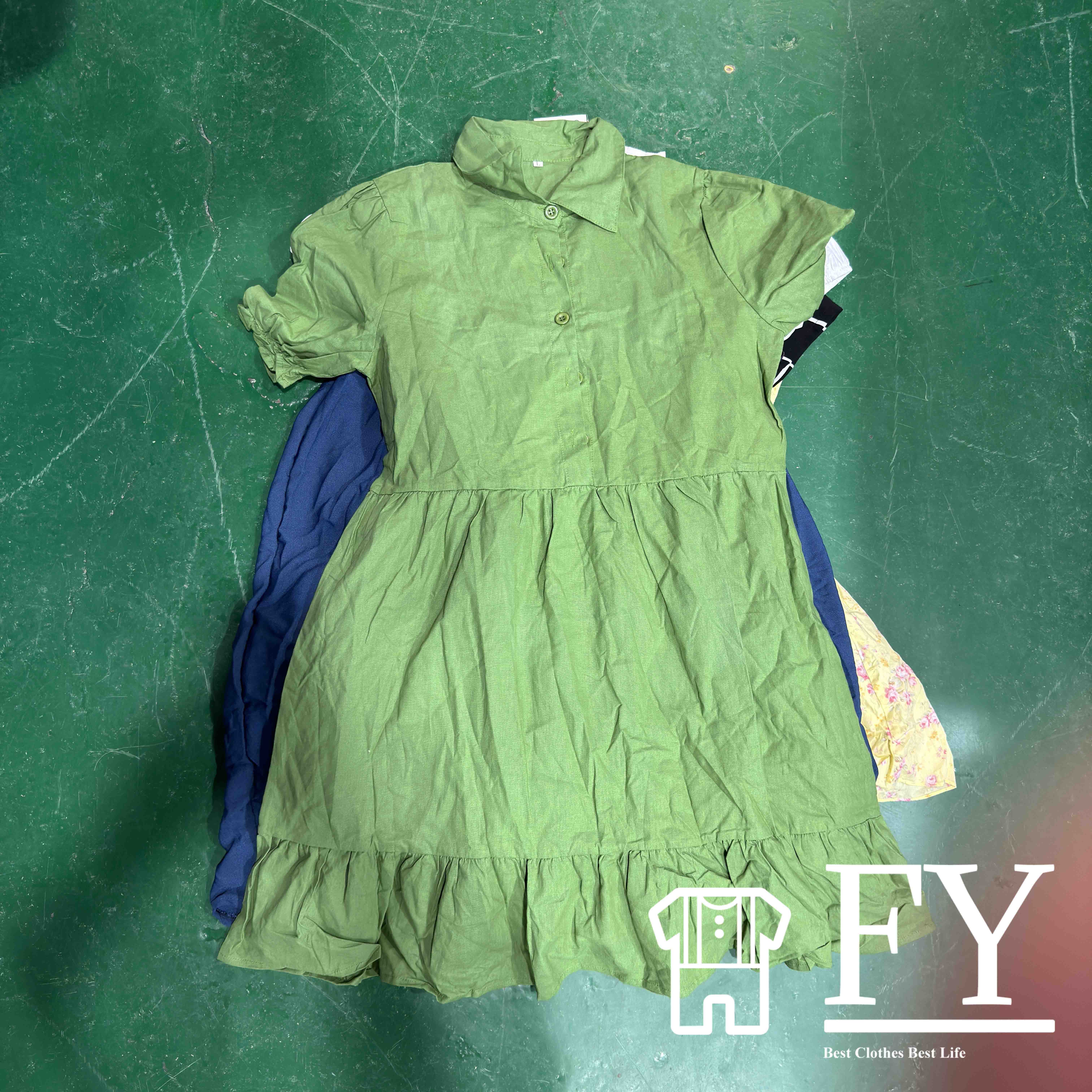 FengYang Used Clothes Bales Cotton Dress for Women Girl Adult Sort A Ukay Clothes Second-hand Short Dress Clothes Factory Outlet