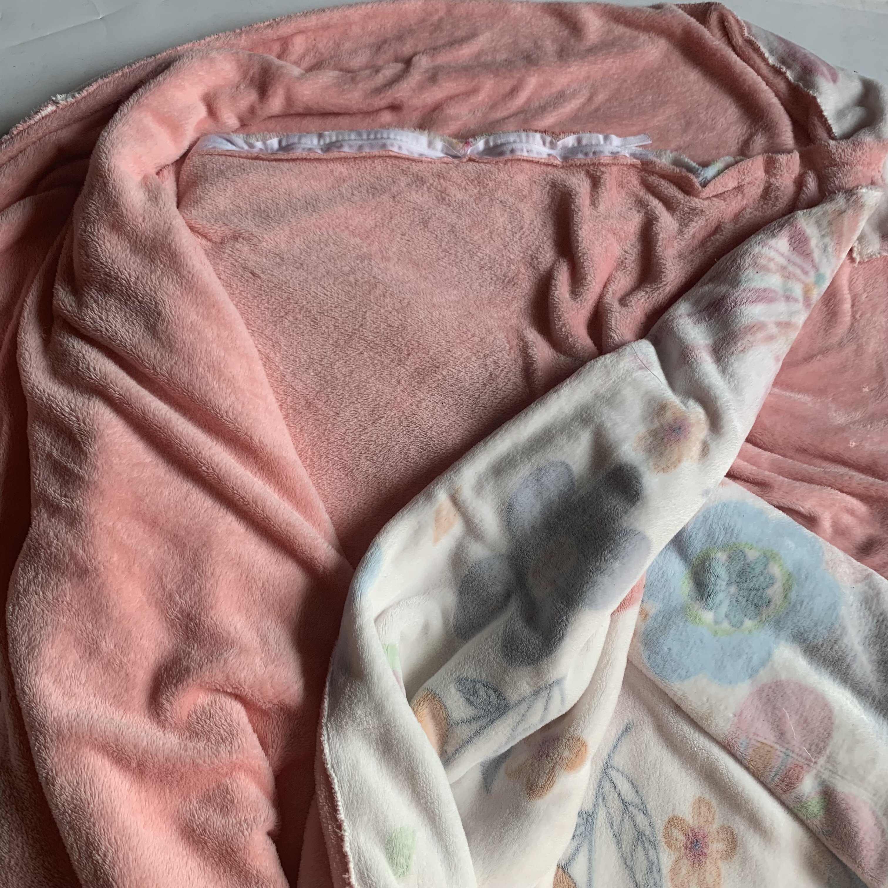 Wholesale Cotton Winter Blanket Quality Premium 45kg in bales Bundle Secondhand Clothing Used Clothes