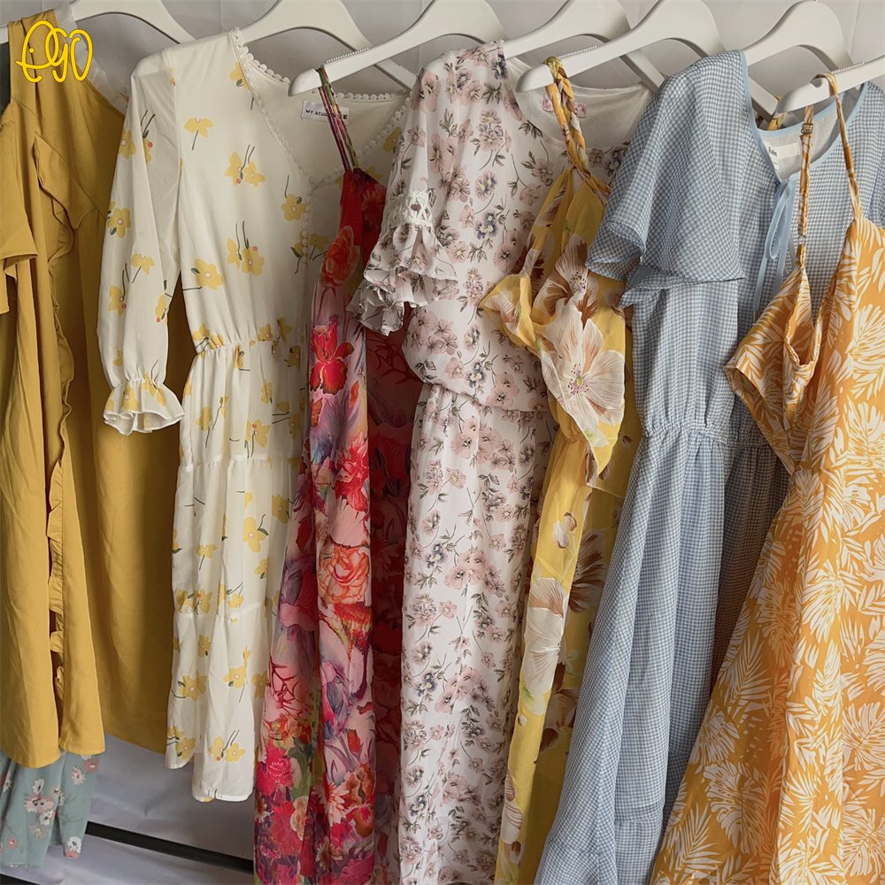 Wholesale Used Women Silk Dress Second Hand Cloths In China Brand Ladies Used Clothing Used Summer Clothes in Bale