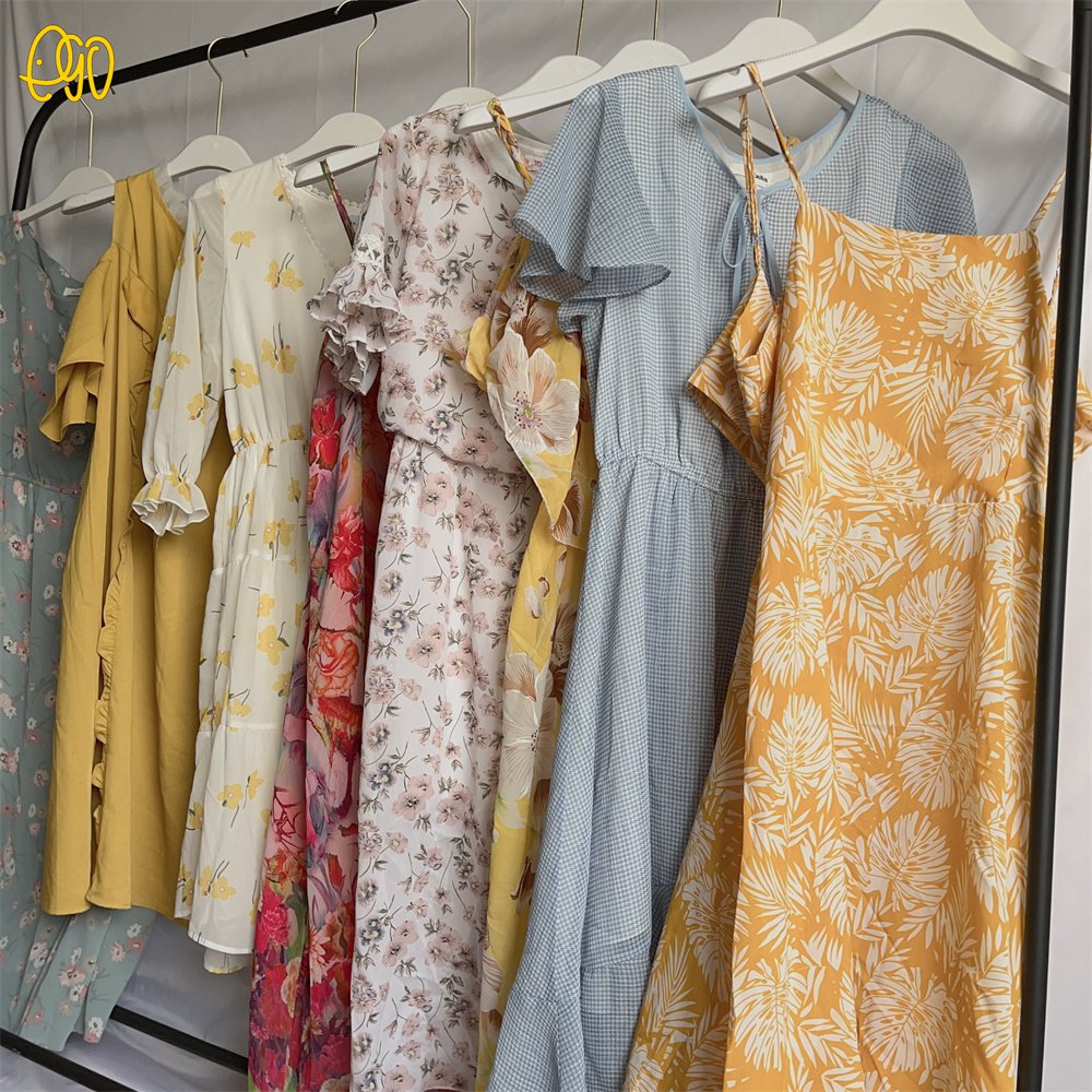 Wholesale Used Women Silk Dress Second Hand Cloths In China Brand Ladies Used Clothing Used Summer Clothes in Bale