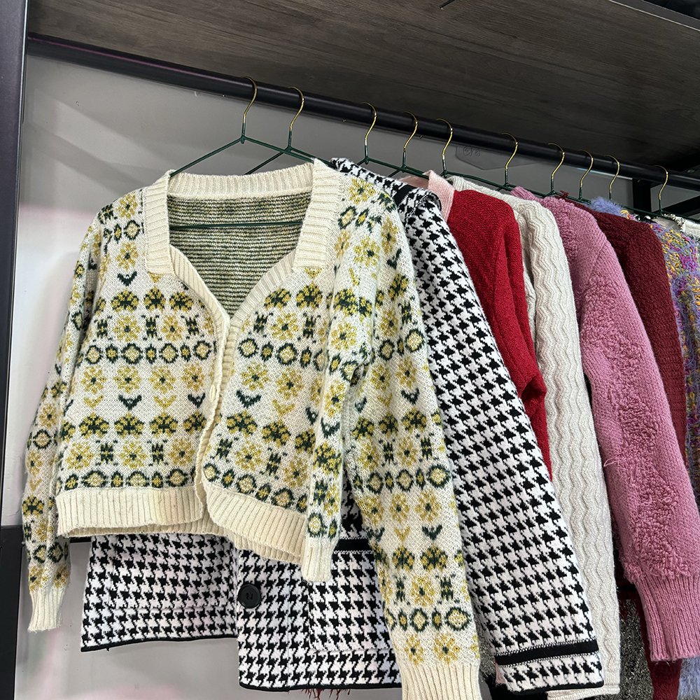 Used Clothes Fast Fashion Luxury Women's Used Cardigan Heavy Bales Used Knitwear Coats