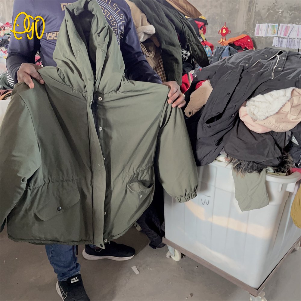 High Quality Sales Stock Clothes Women Ladies Jackets Second Hand Clothing USA Winter Women's Cotton Clothes