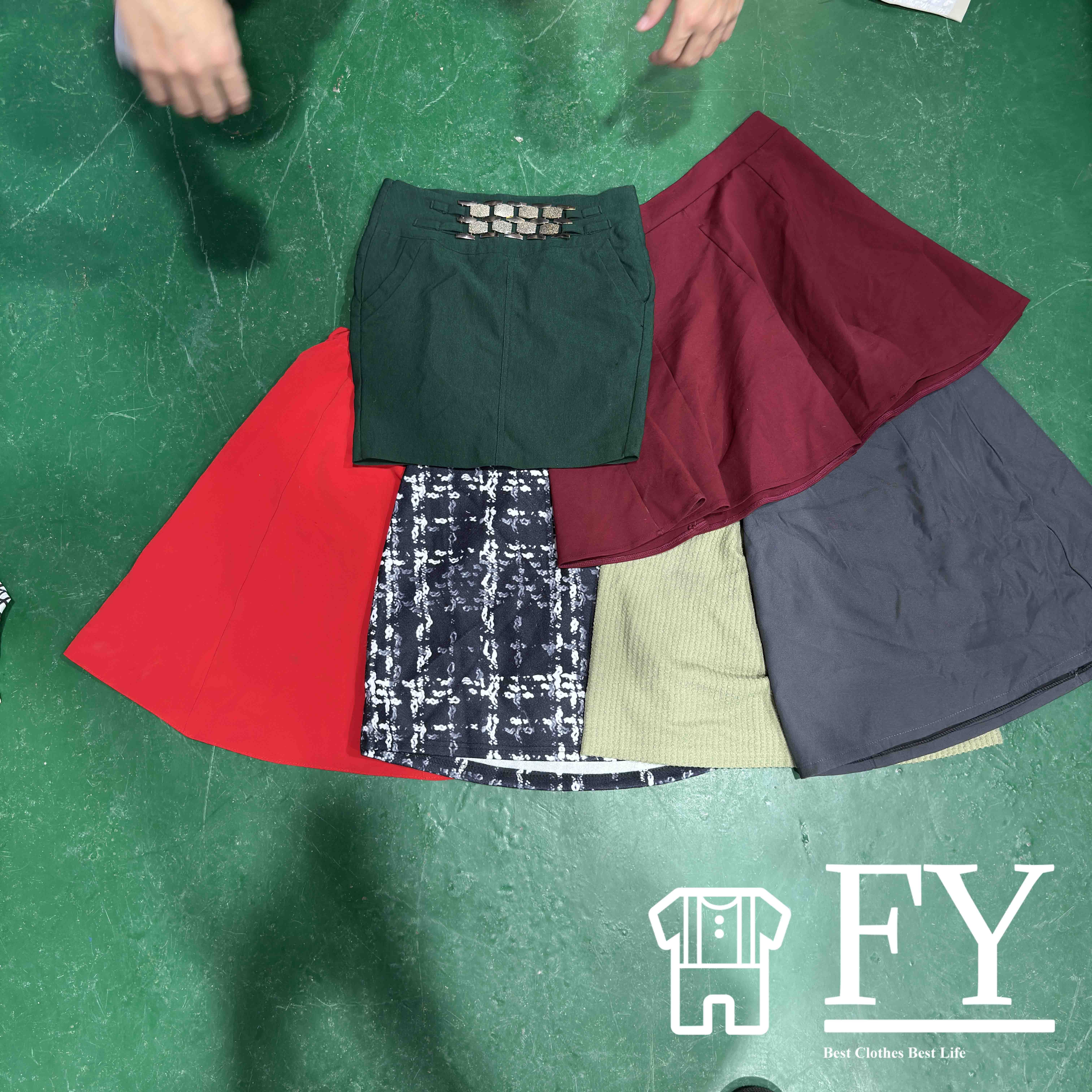 FengYang Used Clothes Mini Skirt Short Dress Business dress Bales for Women Girl Adult Men Sort A UKAY Factory Outlet