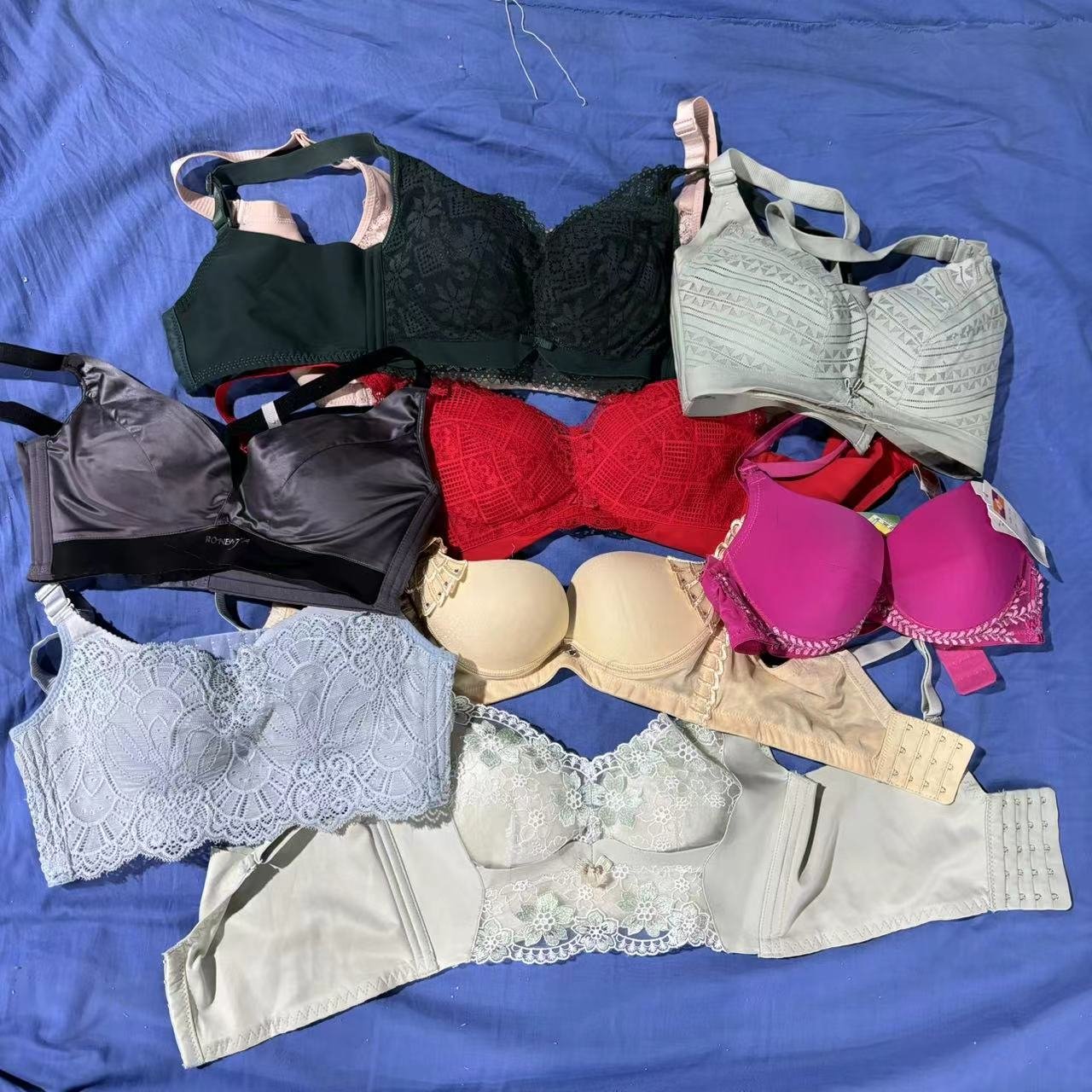 Used Bra New Style Bra Second Hand Lace Bra Wholesale Best Quality Low Price Sexy for Women Dress Used Clothing Summer Adults