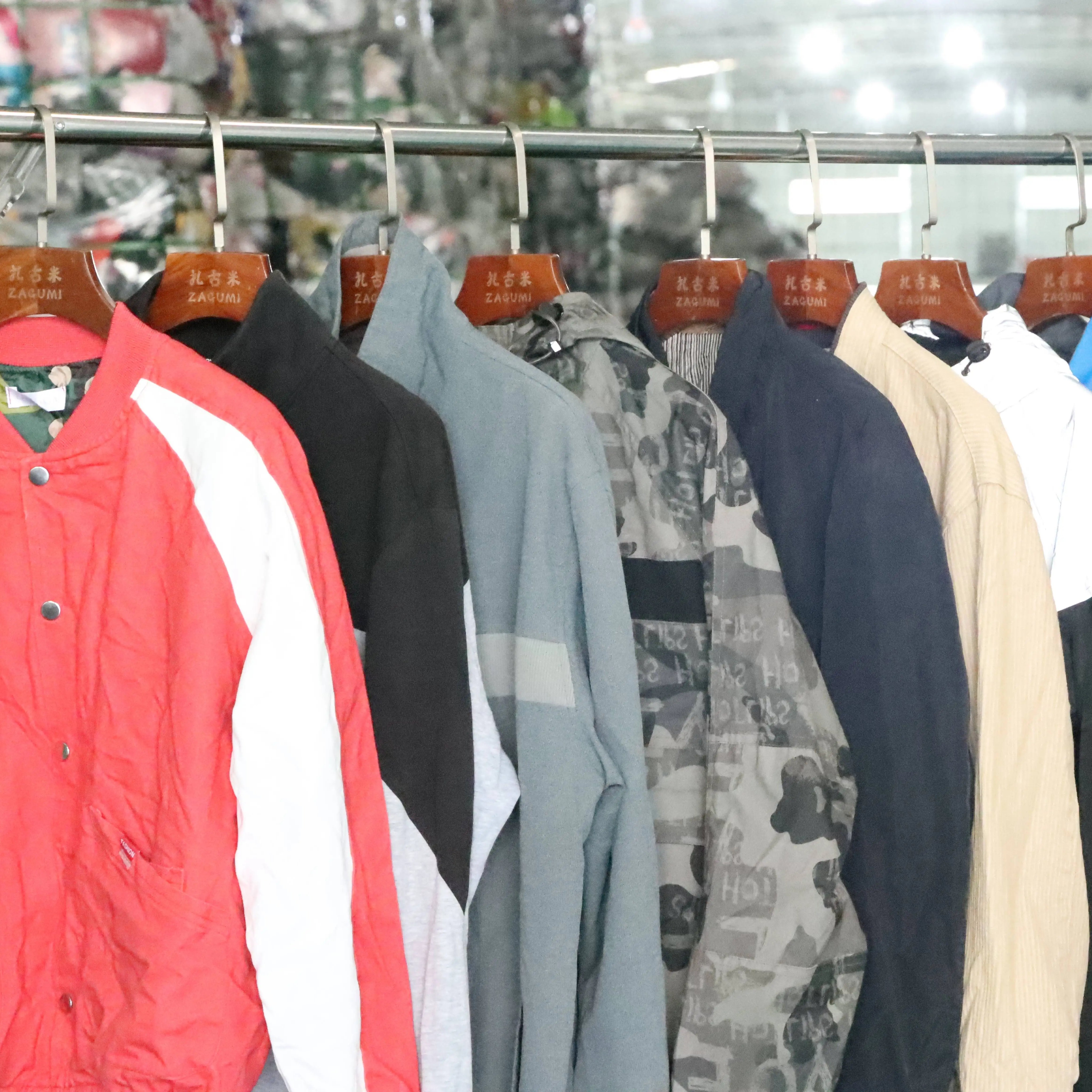 WholeSale Used Apparels Stock Brand Labels Second Hand Men's Crew Neck Casual Cotton Outerwear T Shirts