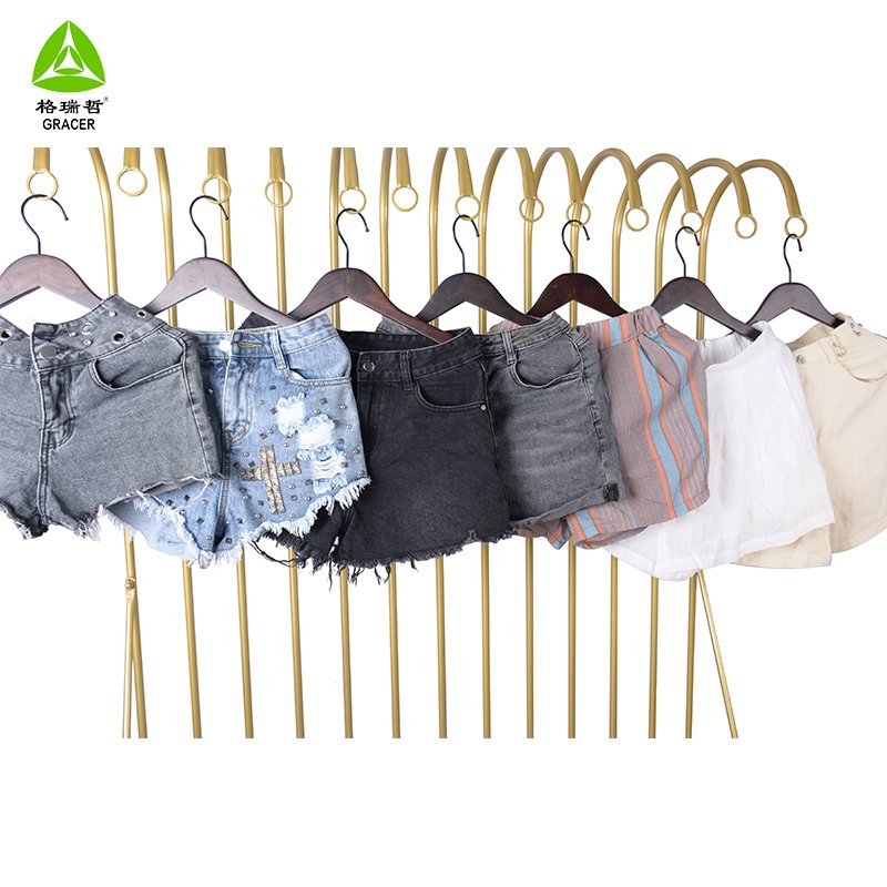 China bulk used clothes second hand jean ladies stitch line denim shorts used clothing bales uk