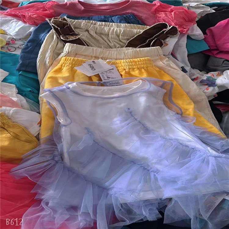 Wholesale Apparel Clearance Stock Cheap Price Summer Clothes Kids Fashionable Girls' Clothing All Ages Clearance Stock Babies