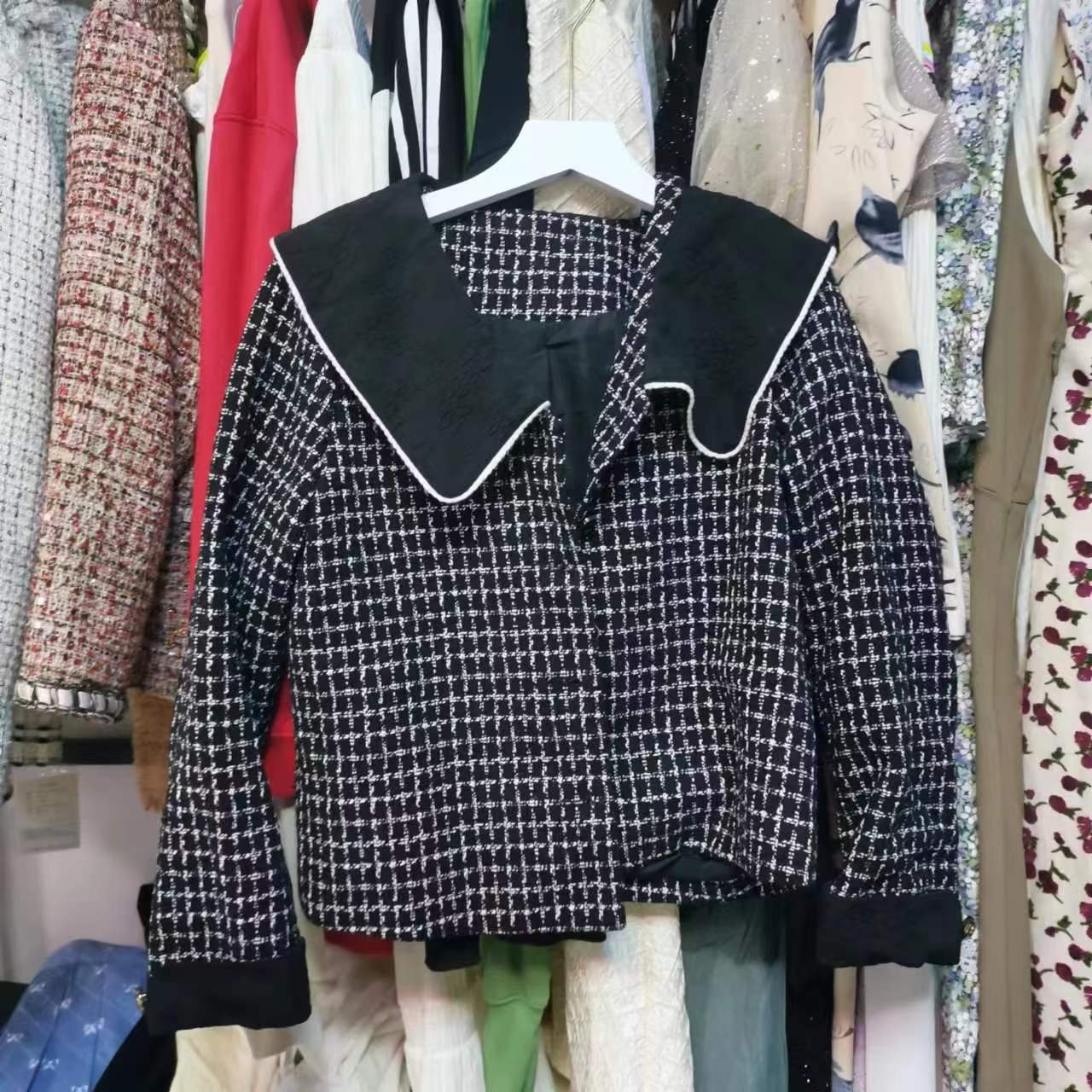 Korea Hot Sale Winter Used Clothing Ladies Worsted Coat Tweed Short Jackets Second Hand Clothes In Bales 100 KG