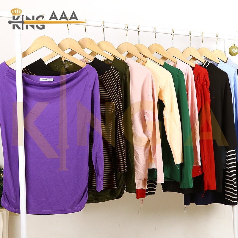 Wholesale Ladies Long Sleeve T Shirt Vintage Used Clothes Autumn 100% Cotton O-neck Second Hand Clothes Ukay Ukay Bale