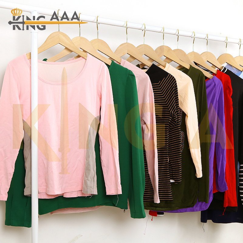 Wholesale Ladies Long Sleeve T Shirt Vintage Used Clothes Autumn 100% Cotton O-neck Second Hand Clothes Ukay Ukay Bale