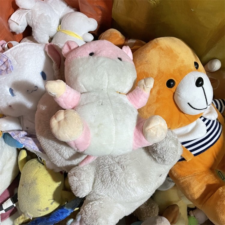wholesale baby toy used clothes bales second-hand kids playthings thrifty children toys for sale
