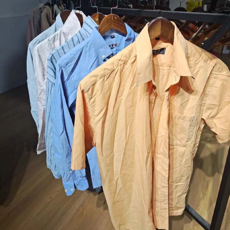 Factory Wholesale Top Quality summer Thin jeans men second hand clothing Stock clothes used clothes