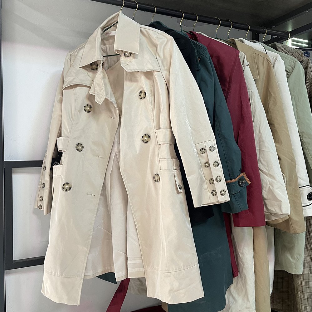 Winter fashion overcoat long coat used clothes China supplier second hand mixed clothes for ladies