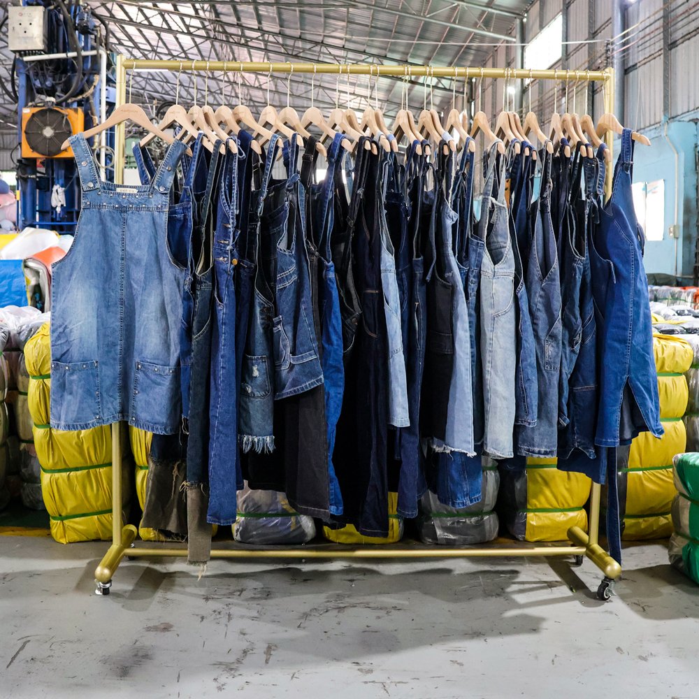 UKAY Lady Jean Brace Skirt Super Thrift Summer Clothing Low Price Wholesale Bales Philippines Warehouse for Adults