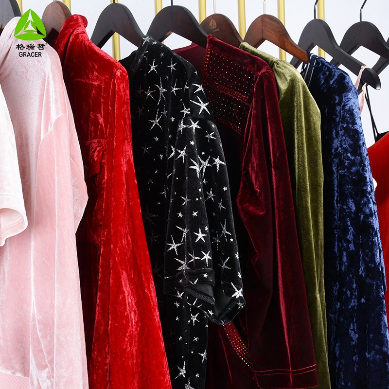 hot selling thrift women used clothes bales second hand velvet clothing in canada