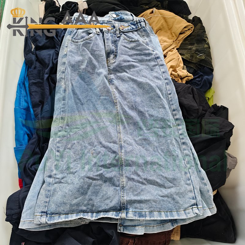 Wholesale Vintage Long Denim Skirts Jean Skirt Second Hand Clothes Denim Casual Dresses Women Clothes Bales Used Clothes