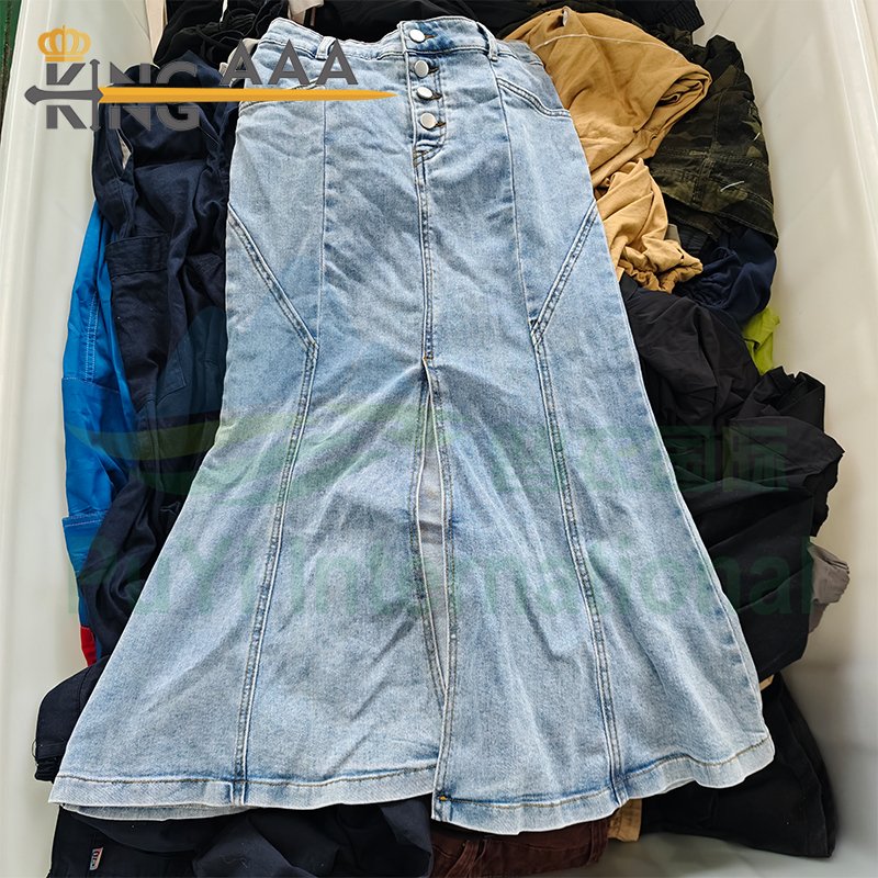 Wholesale Vintage Long Denim Skirts Jean Skirt Second Hand Clothes Denim Casual Dresses Women Clothes Bales Used Clothes