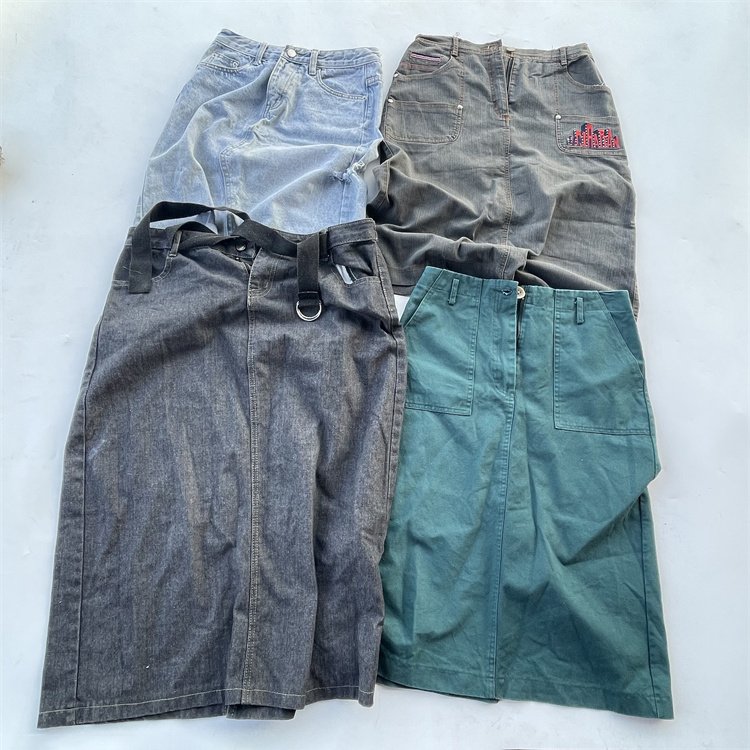 Wholesale second hand ladies long skirts stock used clothes women jeans skirts to Asia