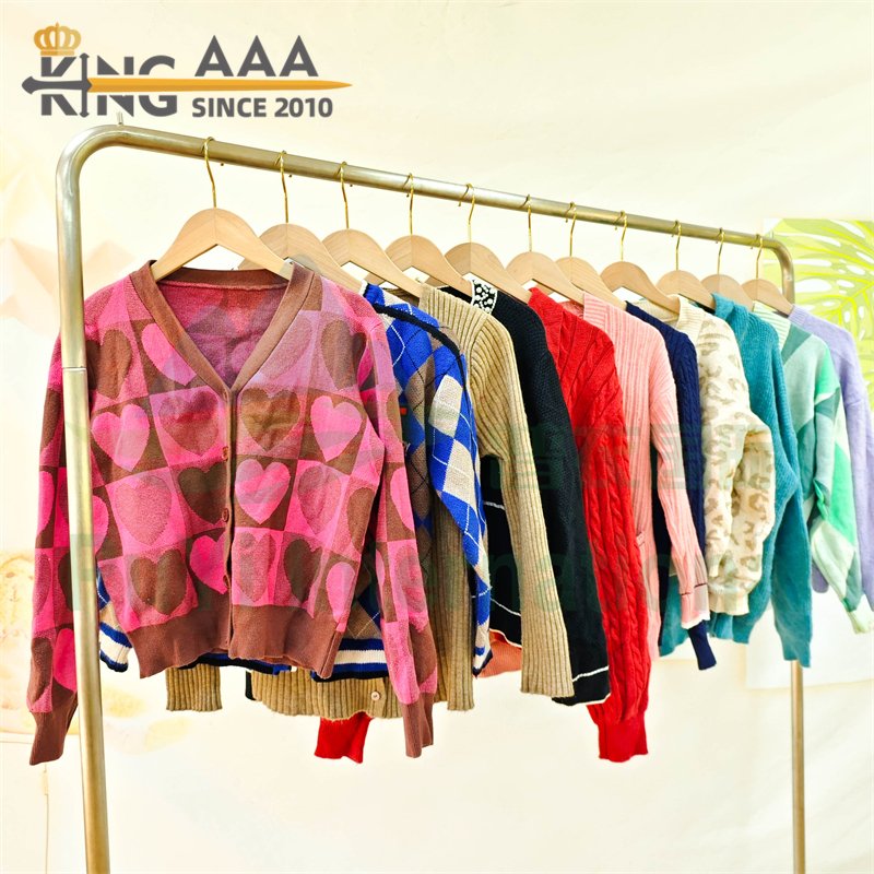 KINGAAA Long Sleeve Thick Cardigan Short Sweater Branded Second Hand Used Clothes Bales Clothing Women Winter Ladies Sweater