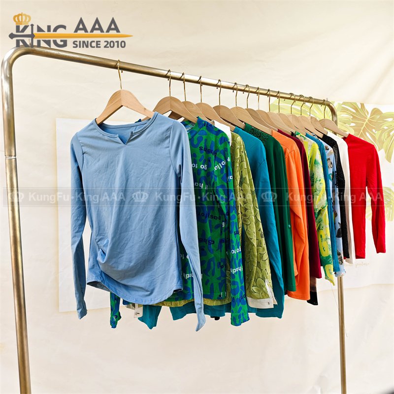 New Design 100% Cotton Long Sleeves Tops Women T-Shirts Comfortable Design Solid Color Used Second Hand Clothes Clothing
