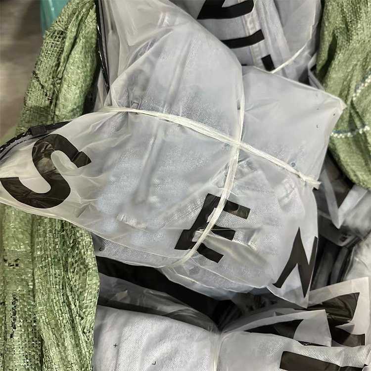 Fashion Clearance Clothes Wholesale Casual Dresses T-shirts Mixed Packaging Random Delivery Stock Women's Clothing Stock