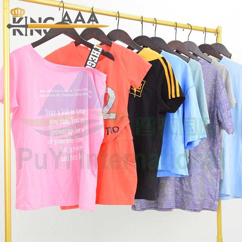 Low MOQ Women'S T-Shirts Clothes T-Shirt Cotton Solid Colours Slim Fit Used Clothes Bales For Ladies Shirts Clothing
