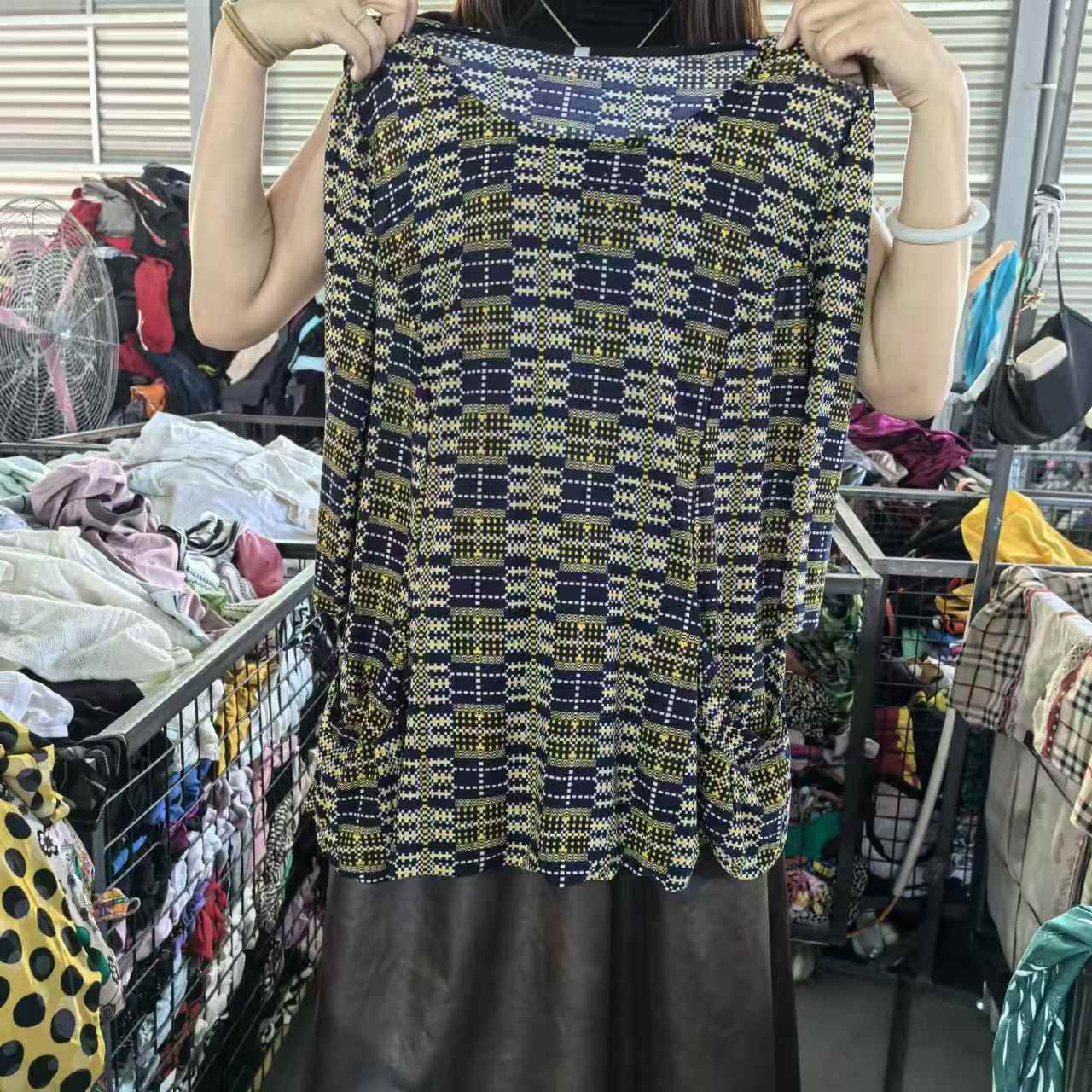 Used Clothes Nigeria Second Hand Ukay Premium Lady Elastic Stretch T Shirt Summer Blouse Top For Adults Mixed Used Clothing