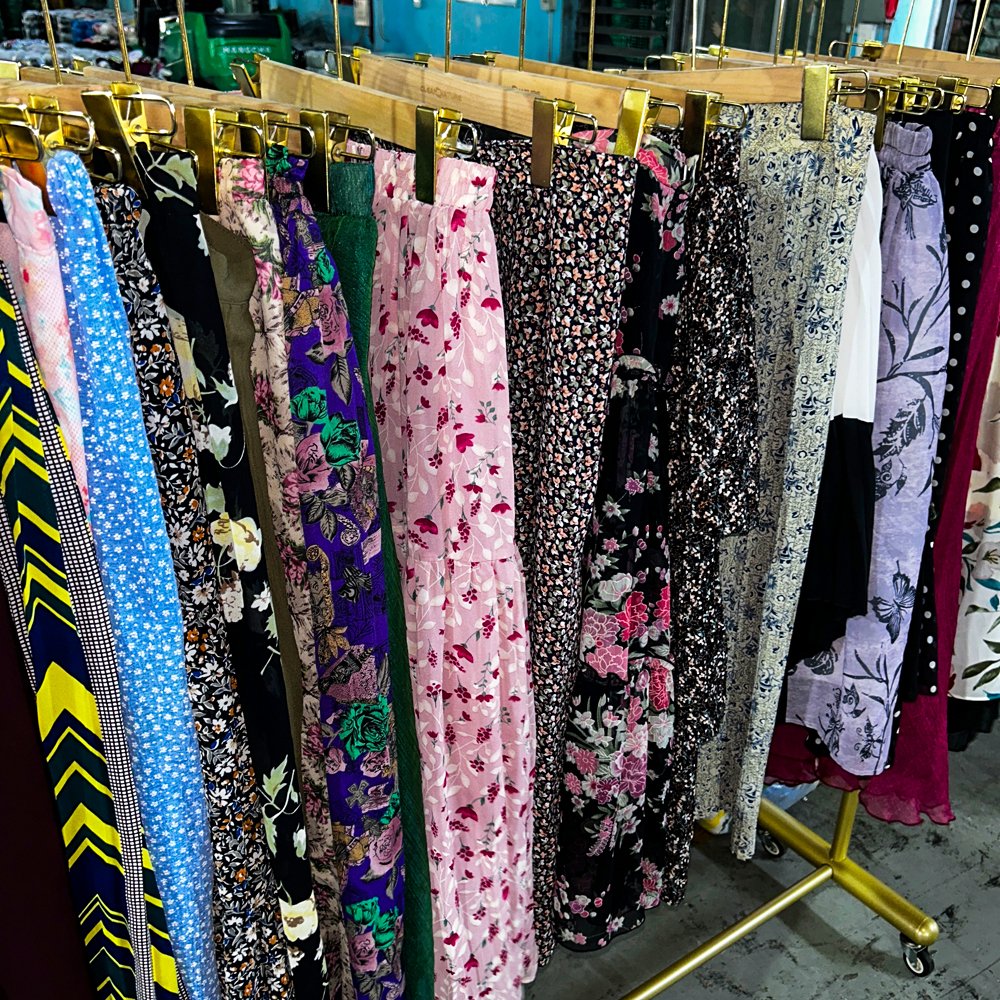 Summer Ladies Silk skirts women clothes Floral skirt ukay ukay bales used clothes second hand clothes for sale bale