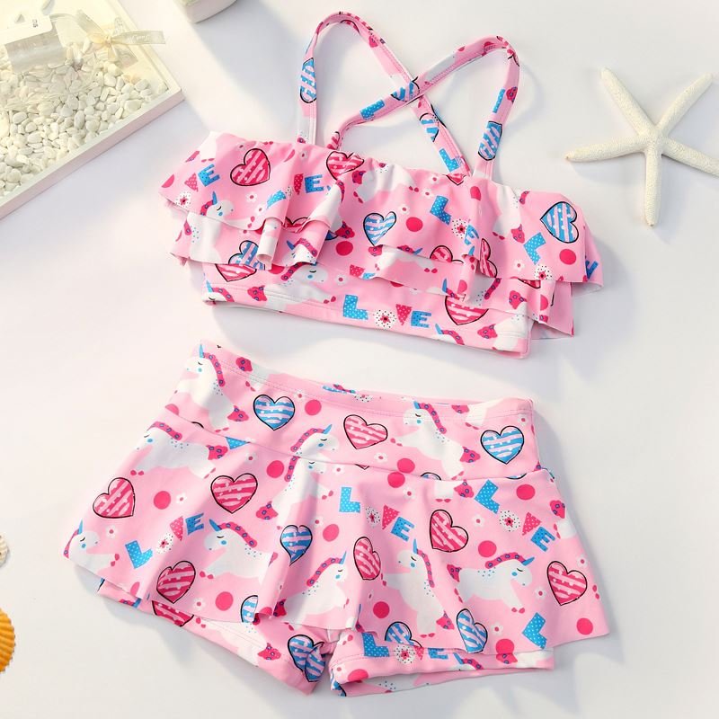 Clearing inventory stock of children's printed bikini sets, swimsuits, and children's swimsuits mixed at a cheaper price