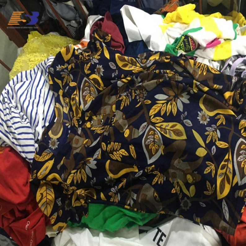 Second Hand Clothing Mixed Bales Of Container Women A Grade clothes Used Clothes In Bales