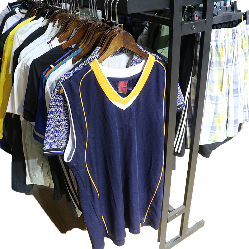 Factory Wholesale Top Quality summer Thin jeans men second hand clothing Stock clothes used clothes