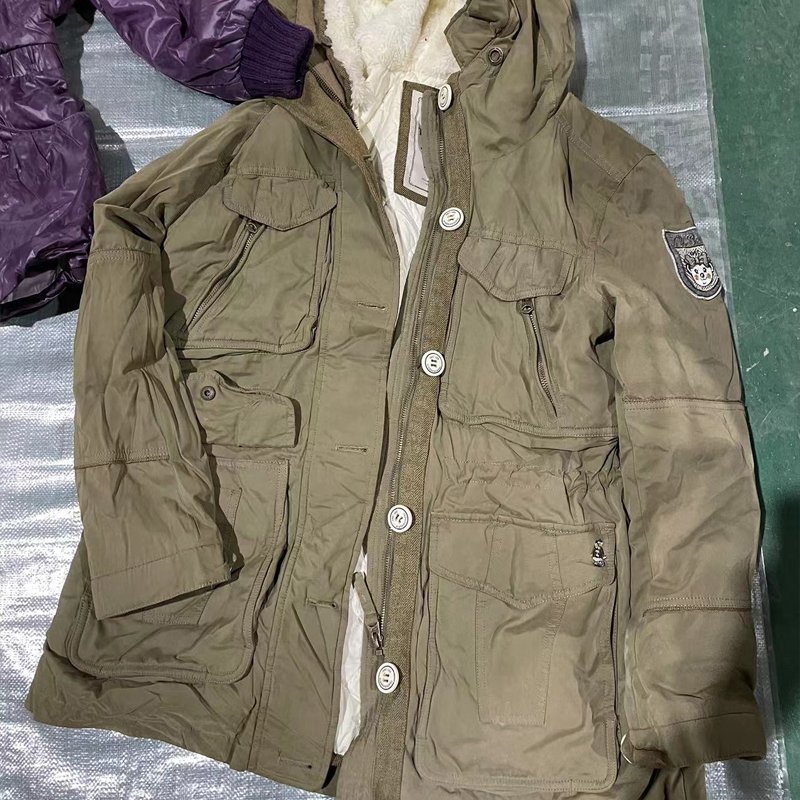 wholesale Men's Jackets thrift bundle top grade branded bales second hand used clothes stock