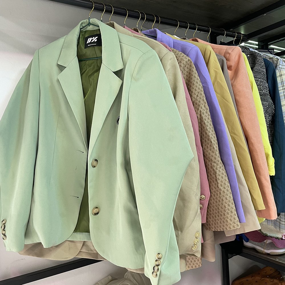 Quality wholesale used blazer bales cheap price ladies blazers trendy second hand suit women jacket used clothes