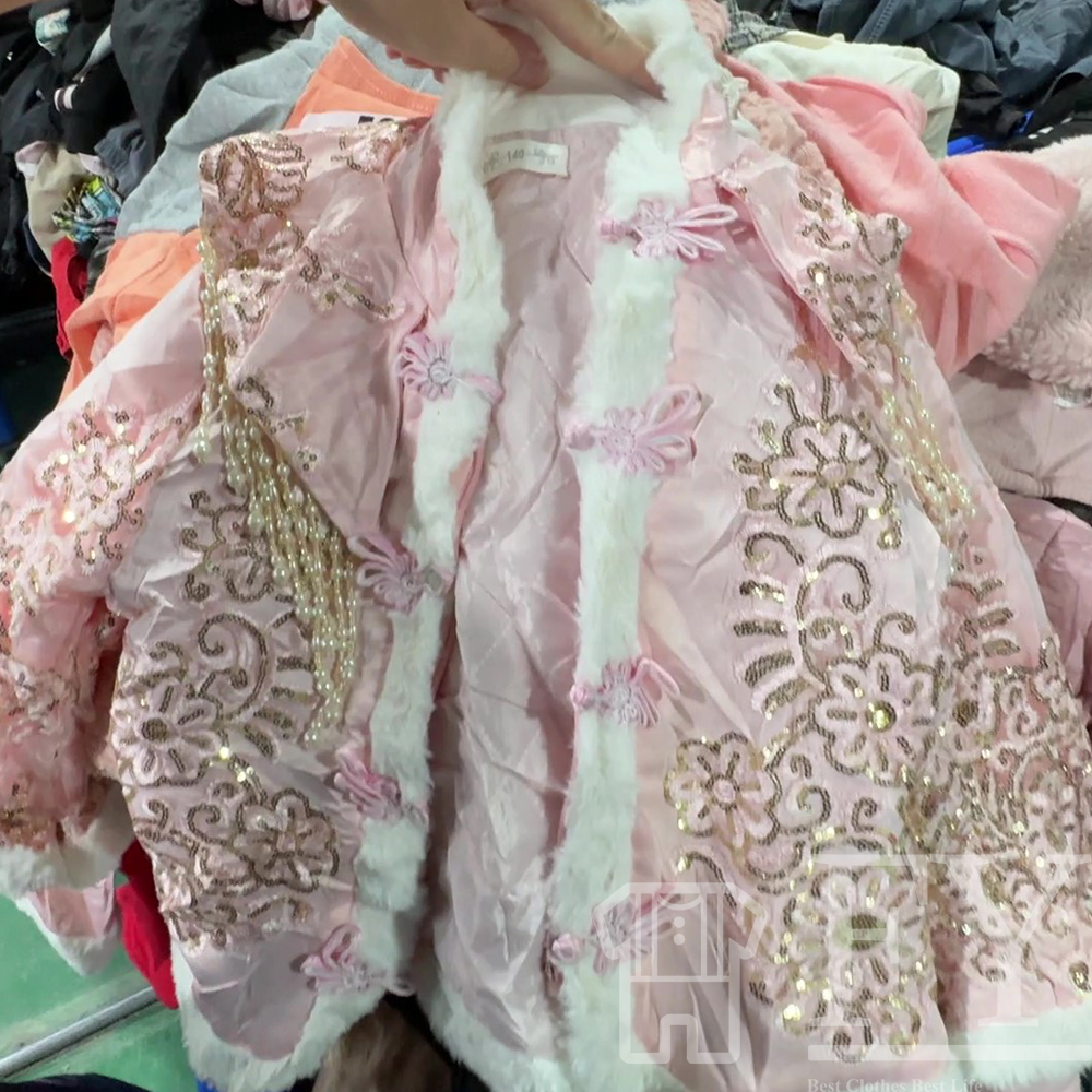 FengYang Winter Children Clothes Used Clothes Bales for Children boy gril Sort A/b Factory Outlet