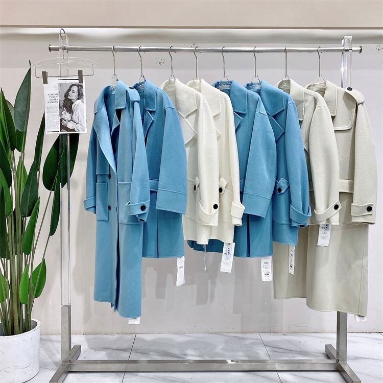 High Quality Thermal Cashmere Coats Discount Used Women's Outerwear In Stock End Stock Bulk Sale