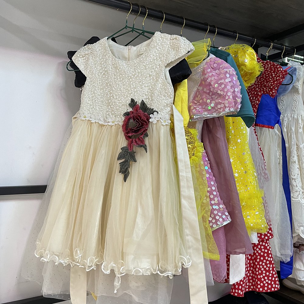 Wholesale of used inventory clothing summer girls printed dresses children's clothing dresses random shipment of inventory