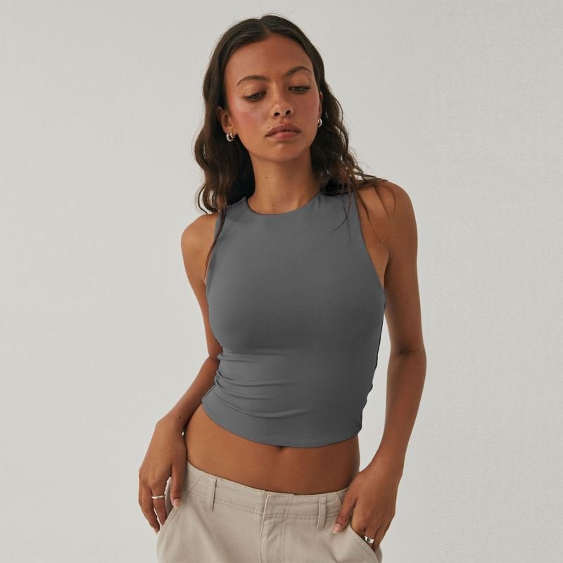 New fashion wholesale women's bulk clothing short skirts shirts tops dresses T-shirts mixed styles mixed shipments