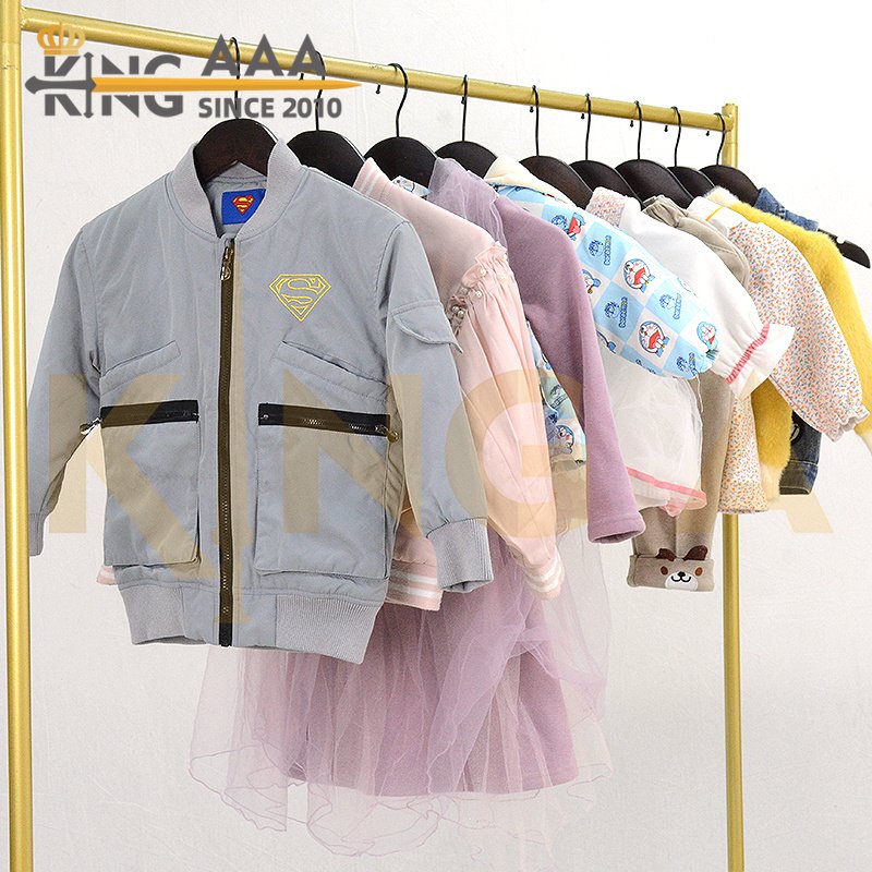 Geyu Kids Used Clothes Autumn Mixed Second Hand Children Clothes Baby Vintage Clothing Wholesale Ukay Ukay Bales