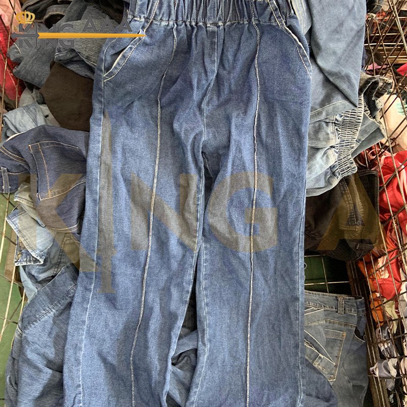 GEYU Women's Loose Casual Wide Leg Ripped Straight Leg Denim Pants Jean Wide Leg Pants Second Hand Used Clothes Denim Trousers