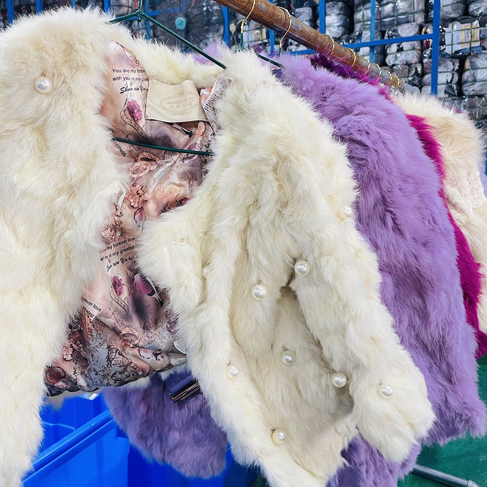 Winter Faux Fur Coat Artificial Fur Jacket Used Clothing Second Hand Clothes Bales Used Clothes Korea for Women Adults