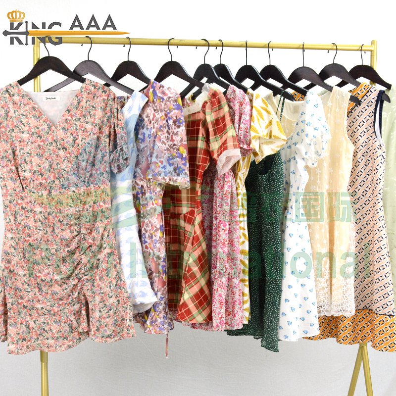 Second hands Clothes bea cqs bales women tops used clothing in bales