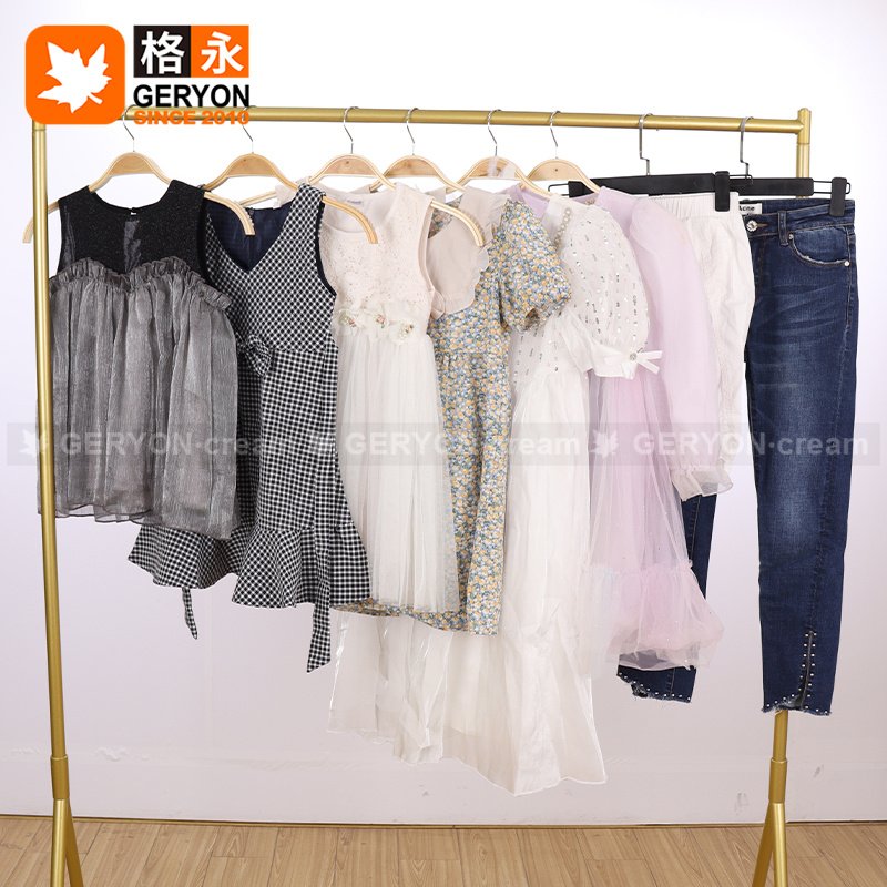 Children Used Clothes Bales Second Hand Mixed Ukay Ukay Bales Kids Wear Male Overruns-branded-clothing Apparel Stock