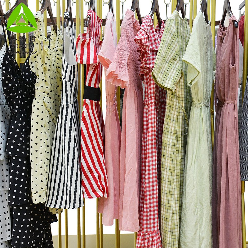 Factory Brand Clothing Korean Bales 100kgs Vip Dress Ukay Bundle Used Clothes