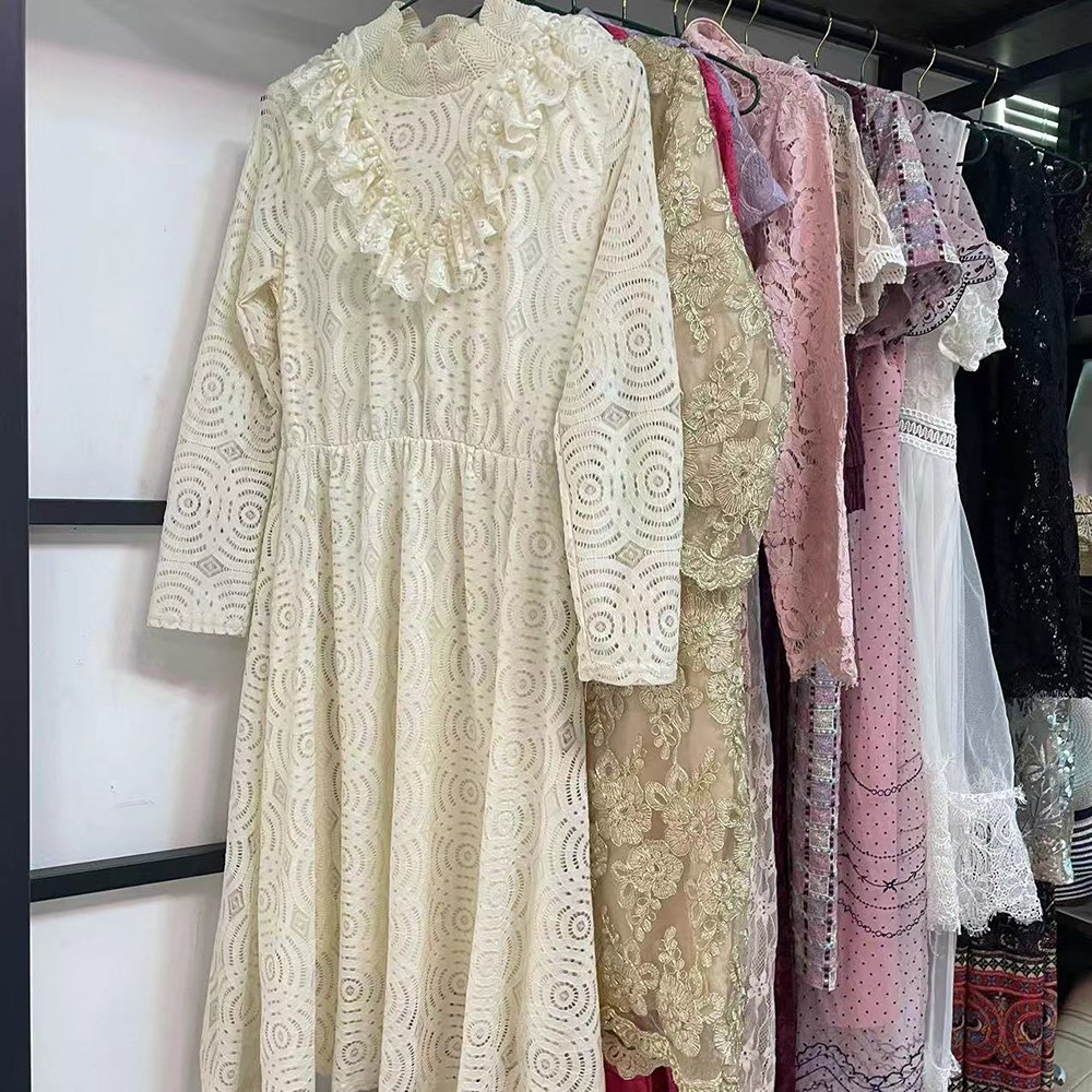 Wholesale of used Lace dress second-hand Lace dress used new style bales used clothing