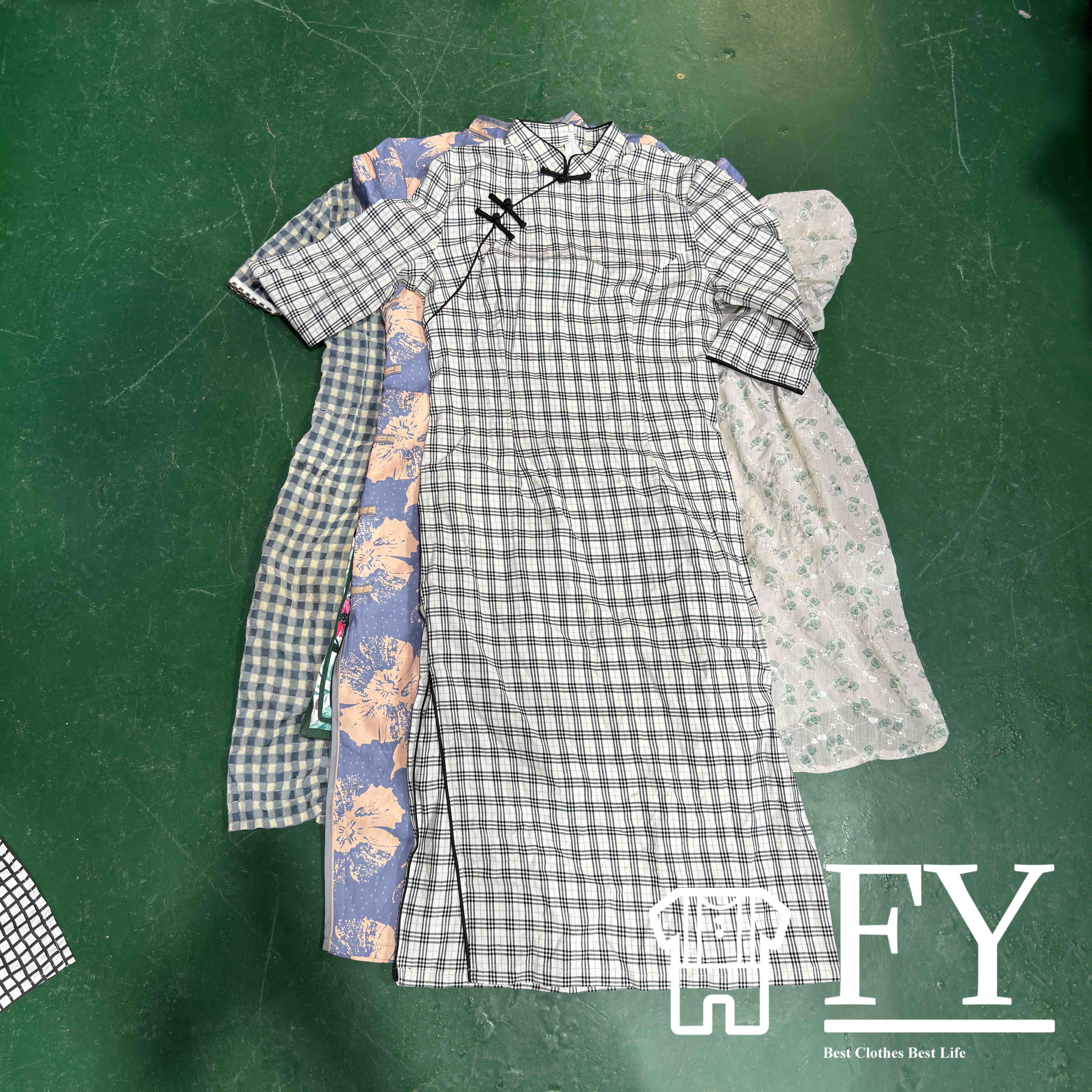 FengYang Used Bags Bales Second Hand Branded Bags Luxury Wholesale Used Bags Ladies cheongsam dress
