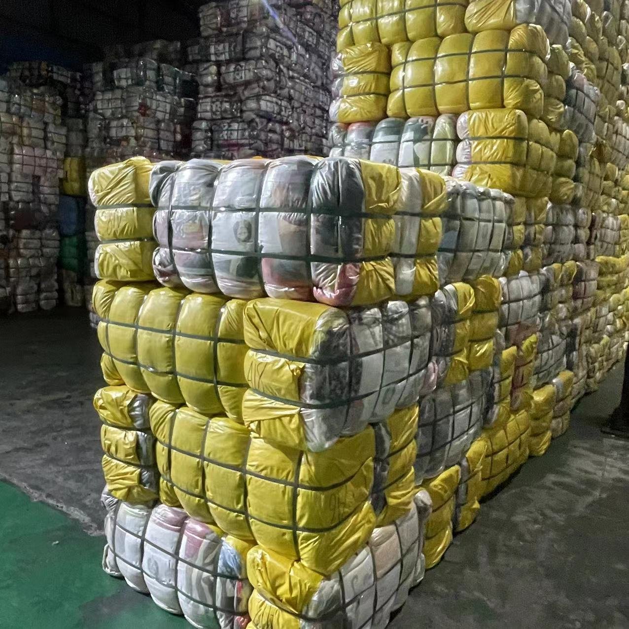 A Grade Fashion Quality 50KG / bale Second Hand Clothes Used Clothing And Used Clothes In Bales