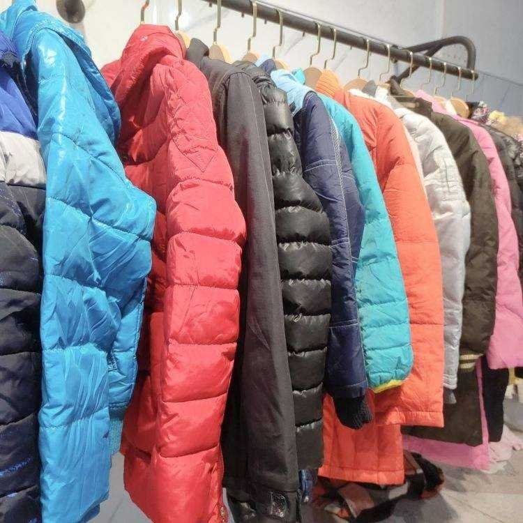 Hot Selling Used Clothes From UK Korea Mixed Clothes Bulk